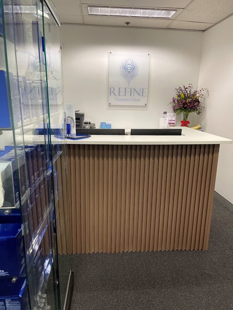 Refine Clinic — 2